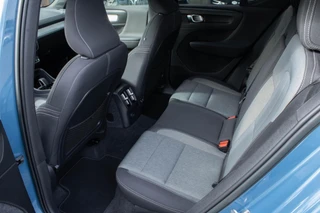 Volvo XC40 1.5 T4 PHEV Plus Dark|Stoel+Stuurverwarming|Trekhaak|Camera|Harmann Kardon| / 18