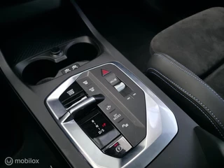 BMW 1 Series 123 xDrive Pano / 360' camera / Navi / 22