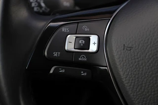 Volkswagen Tiguan 1.4 TSI ACT Highline Business R | Dealer Onderhouden | Led | Virtual | Stoelverwarming | Trekhaak | Carplay / 11