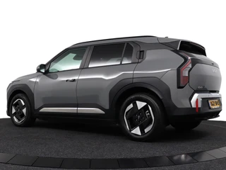 Kia EV3 Plus 81.4 kWh  - SOH 98,8% - Stoel/stuurwiel verwarming - Adaptieve Cruisecontrole - LED lampen - V2L - Fabrieksgarantie tot en met 03-2032 / 6