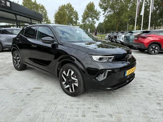 Opel Mokka 1.2 Turbo 145Pk Hybrid GS Automaat | Climate control | Achteruitrij Camera | Elektrisch Pakket | Apple Carplay/Android Auto | Cruise control | Verwarmbaar stuurwiel | 17"LM-Velgen / 4