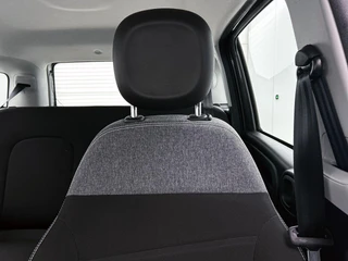 Fiat Panda 1.0 Hybrid Cross CARPLAY | CLIMA / 18