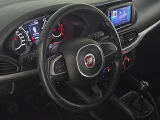 Fiat Tipo Stationwagon 1.4 Street | Apple-Android | Ruime Kofferruimte | Getinte Ramen / 11
