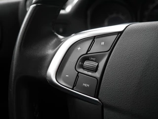 Citroen C4 1.2 PureTech Tendance | 130PK | Navigatie | Climate control | Extra getint glas | Lichtmetalen velgen | Cruise control | Trekhaak | Automatische verlichting | Regensensor | / 19