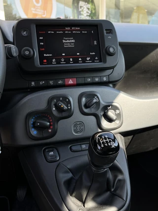 Fiat Panda 1.0 Hybrid City Life | Apple-Android | Parkeersensoren | Onderhoud compleet / 15