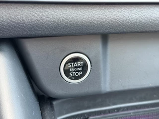 Nissan Qashqai N-Connecta 1.3 MHEV 158PK Xtronic Automaat Navigatie, Rondomzichtcamera, Keyless, Panoramadak, Elektrische Kofferklep, Cold Pack / 35