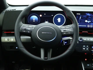 Hyundai Kona Electric N Line business 64.8 kWh Navigatie | Camera | Adaptive cruise / 19