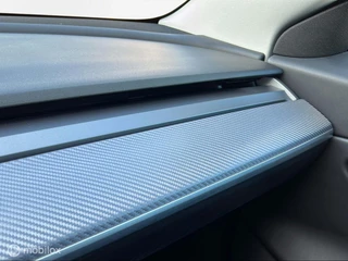 Tesla Model 3 Long Range Dual Motor 68659km!! / 9