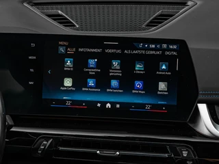 BMW iX1 eDrive20 67 kWh M Sport | SOH 100% | Trekhaak | Harman/Kardon | Keyless | LED | Camera | Navigatie | 18" / 24