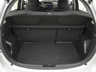 Toyota Yaris 1.0 VVT-i Comfort 5 Drs Airco / 20