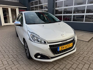 Peugeot 208 1.2 PureTech Allure / Navi / Cruise / Carplay / 57000 km !. / 4