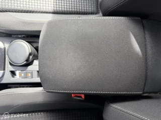 Volkswagen T-Roc 1.5 TSI DSG Active CLIMA*CARPLAY*PDC*STOELVERW / 54