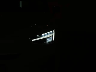 Volvo EX40 SINGLE MOTOR PLUS BLACK EDITION 70 KWH 100% SOH  | Trekhaak | Harman Kardon | Warmtepomp / 27
