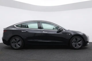 Tesla Model 3 Standard range RWD Plus 60 kWh 86% SOH l NL Auto l Pano | Leder / 7