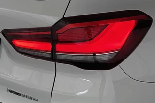 BMW X1 xDrive25e M Sport Sportstoelen Stoelverwarming Apple CarPlay LED / 21
