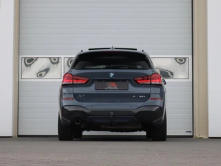 BMW X1 xDrive25e High Executive M-sport | SOH 88% | Panoramadak / 11