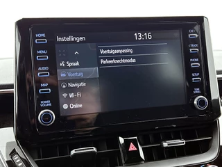 Toyota Corolla 2.0 Hybrid Business Sport Intro | Automaat | Adaptive cruise | Stuur & stoelverwarming | Navigatie | Camera / 34