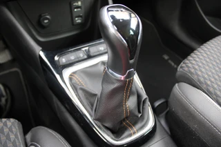 Opel Crossland X 1.2 Innovation  | Winterpack | Trekhaak | Navigatie | Keyless | Parkeersensoren voor + achter / 33