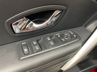 Renault Mégane Estate 1.2 TCe Bose 1e eig|NAP|Camera|Cruise / 18