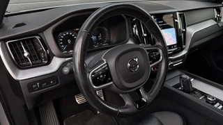 Volvo XC60 2.0 T6 Plug-in hybrid AWD R-Design | 360° | HK | ACC | Pilot | Memory | CarPlay | Trekhaak | BTW | / 22