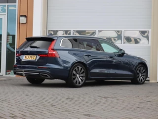 Volvo V60 2.0 T6 Recharge AWD 340PK Inscription | Memory | H&K Audio | Trekhaak / 26