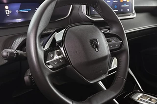 Peugeot 208 1.2 Hybrid 110 e-DCS6 Allure Apple CarPlay Climate Control Parkeersensoren / 12