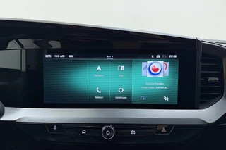 Opel Mokka Electric GSE 54 kWh | GSE | Stoel/stuurverwarming | Achteruitrijcamera | Unieke uitvoering | 20" Lichtmetalen velgen | Adapt. Cruise control | Alcantara sportstoelen / 25