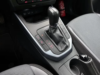 Seat ARONA 1.0 TSI Style Business Intense | Automaat | Navigatie | Airco | Parkeersensoren achter | BTW / 18