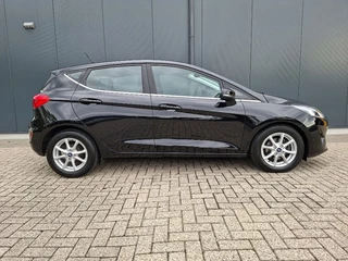 Ford Fiesta 1.0 EcoBoost Titanium * Navigatiesysteem * LM Velgen * Climate Control * / 11
