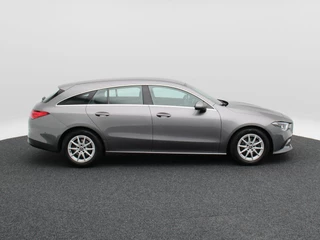 Mercedes-Benz CLA-klasse Shooting Brake 180 Business Solution 136 Pk Automaat | Stoelverwarming | Camera | Cruise Control | CarPlay | Climatronic | 16 Inch | 97.722 Km !! / 9