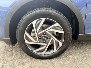 Hyundai Bayon 1.0 T-GDI Premium  | LED | Keyless | Apple/Android | DAB | PDC met Camera | Stoelverwarming V+A / 16