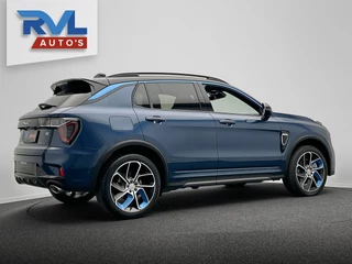 Lynk & Co 01 1.5 261PK Plug-in Hybrid *Zwarte Hemel* 360 Camera Pano/dak Apple/Carplay Adaptive/Cruise / 41