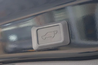 Toyota RAV4 2.5 Plug-in Hybrid AWD Style STUUR&WISSERVERW STOELVERW. V+A EL-A.KLEP EL-STOEL APPLE/ANDROID KEYLESS PRIVACYGLASS LED DAB / 7