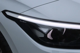 Volkswagen ID.7 Pro Business 77 kWh Leder/IQ.Light/360/Head-up/Discover Pro Max/Keyless/20"/Trekhaak wegkl. / 38