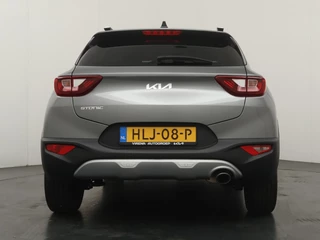 Kia Stonic 1.0 T-GDi MHEV DynamicPlusLine  - Camera - Cruise control - Stoel/stuurverwarming - AppleCarplay - Android Auto Fabrieksgarantie tot 04-2032 of 150.000km / 7