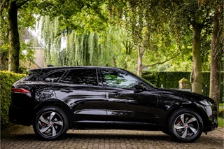 Jaguar F-PACE 2.0 P400e PHEV R-Dynamic Black  Panorama Adaptive Cruise ACC / 16