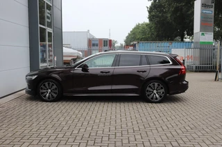 Volvo V60 2.0 T8 Twin Engine AWD Inscription (391PK) ORIG.NL/NW.PR73000/DEALERONDERH. / 37