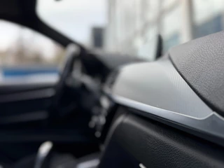 BMW 3 Serie 318i Executive M Sport I Navigatie I Trekhaak I Xenon I Dealer ond. I NL auto / 34
