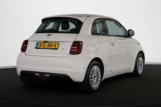 Fiat 500 3+1 Icon 42 kWh SOH 97% Achteruitrijcamera Apple CarPlay Stoelverwarming / 4