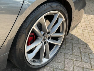 Audi A7 Sportback 55 TFSI E Quattro PHEV Competition S-Line RS-zetels 20inch Camera S-Edition Plug-in / 13