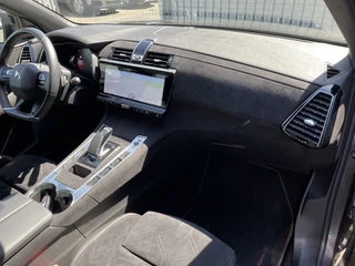 DS DS 7 225pk E-Tense Performance Line (360gr Camera - Keyless Entry - Elektrische stoelen incl geheugen - Adaptieve Cruise Controle - Parkeersensoren V+A - Alcantara) / 38