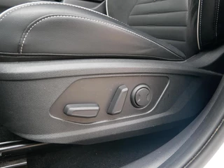 Kia Sportage 1.6 T-GDi Plug-in Hybrid AWD GT-PlusLine Pano| Trekhaak| 360 Camera / 21