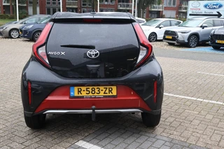 TOYOTA AYGO X ENVY 5-DRS AUTOMAAT TREKHAAK CLIMA AD-CRUISE NAVI JBL-AUDIO APPLE/ANDROID CAMERA / 28