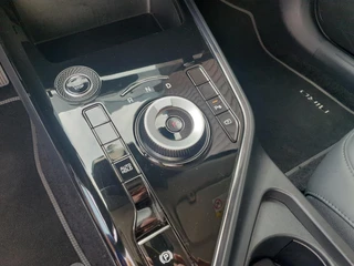 Kia Niro 1.6 GDi Hybrid DynamicLine Edition | Dodehoek detectie | Elektrisch bedienbare best. stoel | Navigatie | Adaptieve cruise control | Apple Carplay / Android Auto | Verbruik 1 op 20! / 31