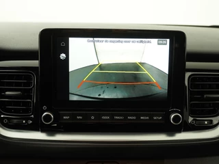Kia Stonic 1.0 T-GDi MHEV DynamicPlusLine  - Apple/Android Carplay - Navigatie - Cruise Control - Stoel/Stuurverwarming - Lichtmetalen Velgen - Fabrieksgarantie t/m 28-01-2032 / 32