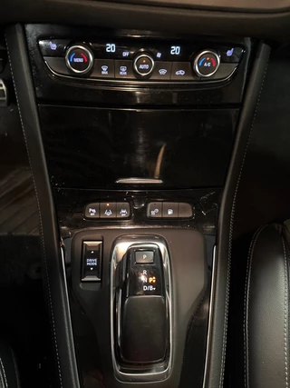 Opel GRANDLAND 1.6 Turbo Plug-In Hybrid GS Line / 225pk / stuur verwarming / camera / Apple carplay / 21