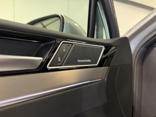 Volkswagen Passat 1.5 TSI R-Line Business + Pano Virtual H&K / 20