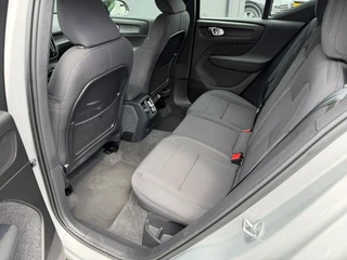 Volvo XC40 Extended Range Plus 82 kWh Camera | ACC | Keyless / 21