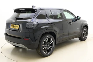 Jeep Avenger Avenger 54 kWh | Navigatie | LED projector koplampen | Elektrische achterklep | 18'' lichtmetalen velgen | Camera | Stoelverwarming | Snel leverbaar! / 2