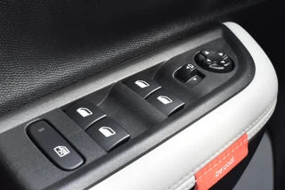 Citroën C3 Puretech 100 Max  .| Airco | Navigatie | Camera achter / 12